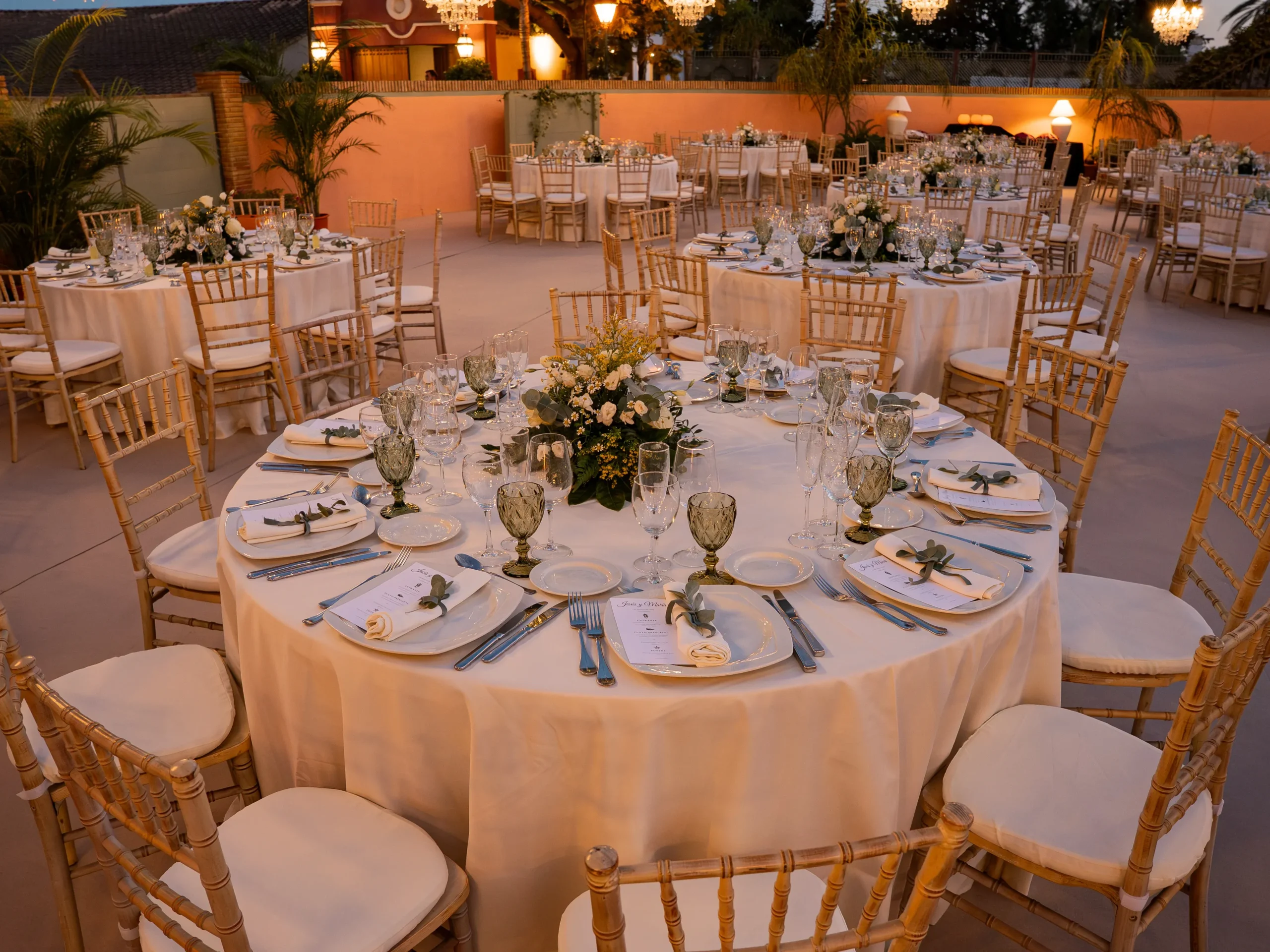montaje-mesa-boda-maria